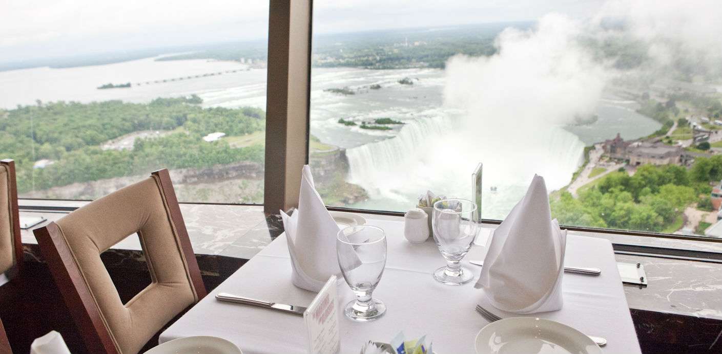 Revolving Dining Room Niagara Falls On Canada