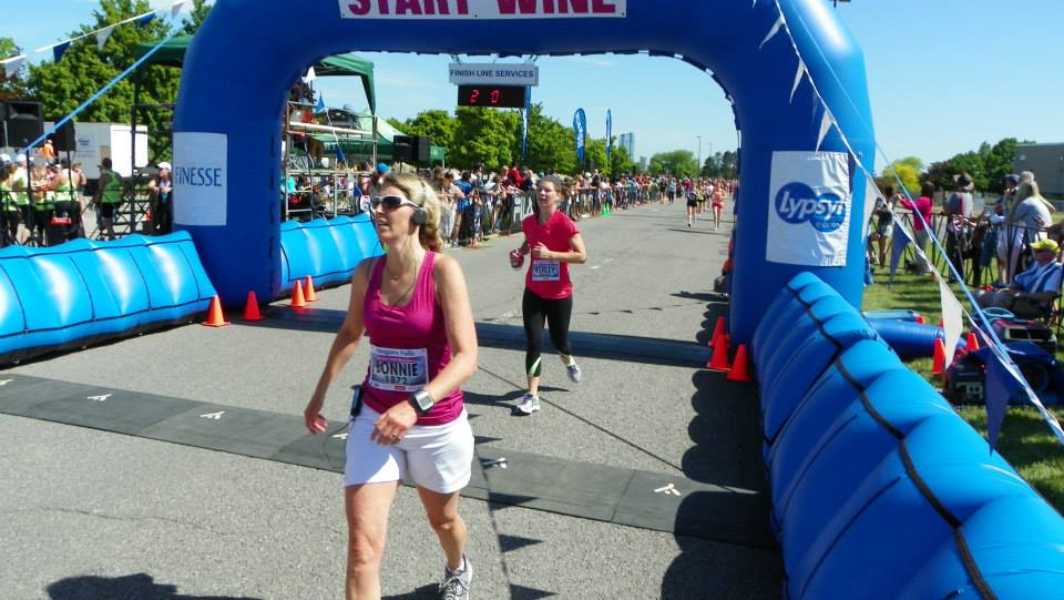 Niagara Falls Women's Half Marathon Skylon Tower Skylon Tower